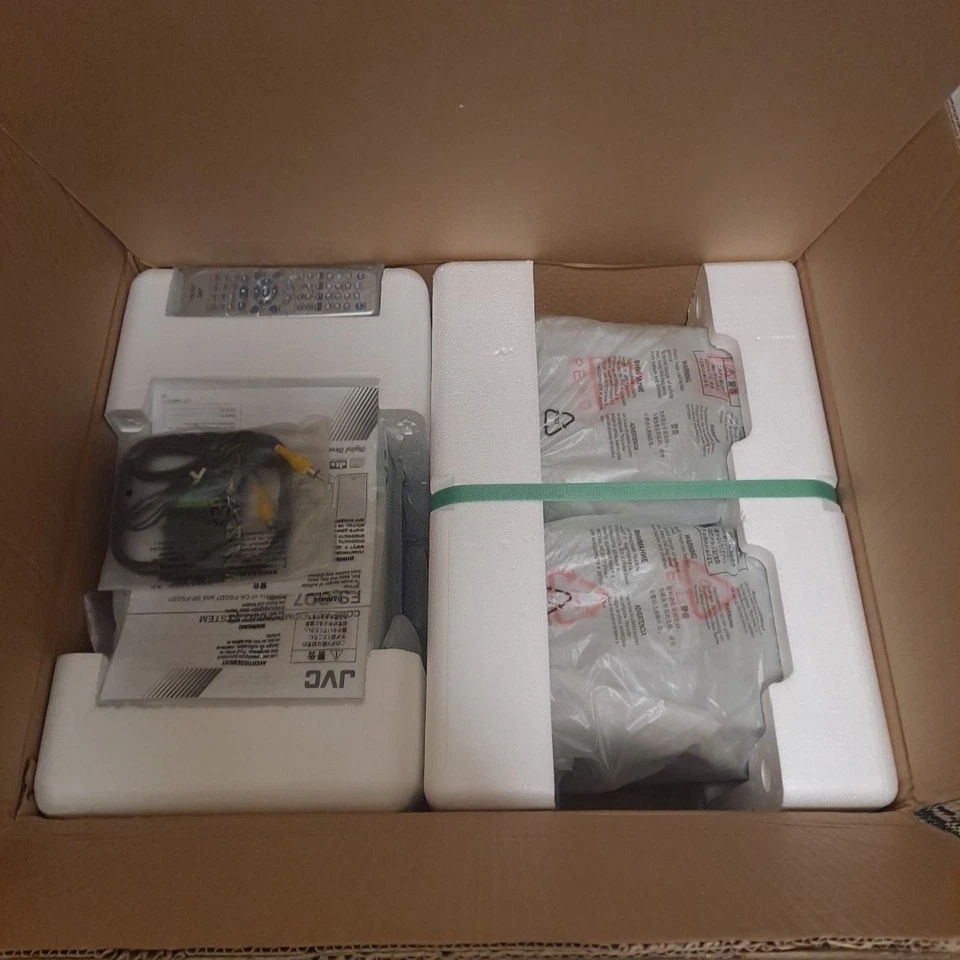 Sistema de componentes compactos de 5 discos JVC FS-GD7 DVD MP3 CD CDR/RW NUEVO EN CAJA RARO Foto 2 de 4