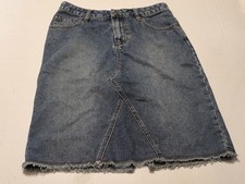 Vintage  Aeropostale Woman's Denim Jean Skirt Size 1/2 Back Slit and Pockets