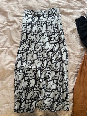 Damenrock Massimo Dutti, Gr. S 36, OVP 95 euro