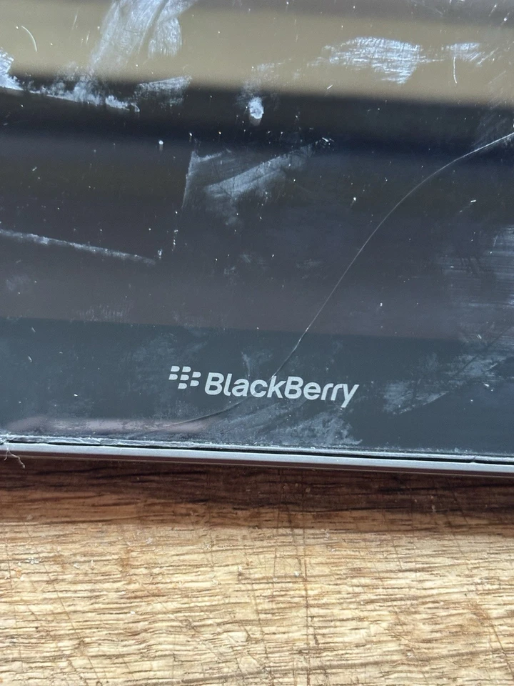 BlackBerry 32GB Tablet Spares & Repairs - Image 2 of 4