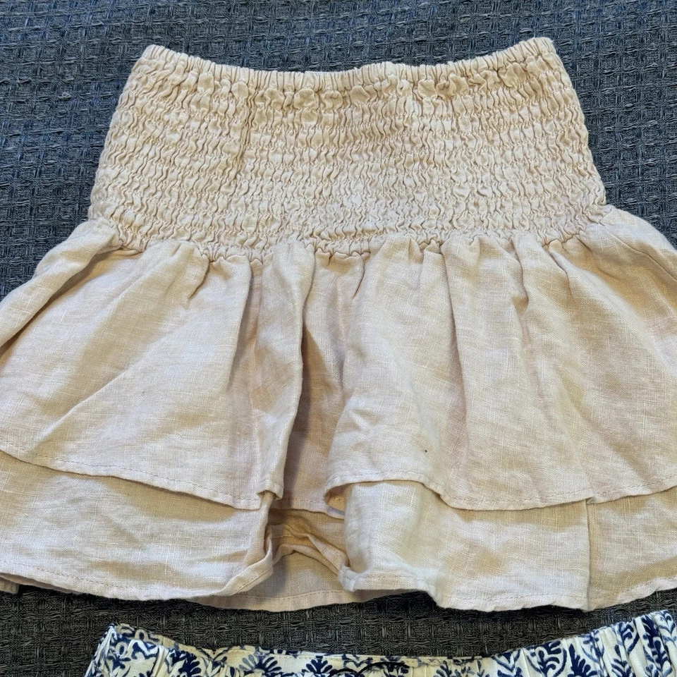 NUEVO SIN ETIQUETAS Lote de 2 Falda Zara Niñas Talla 10 Volantes Mini Boho Azul y Rosa Rubor Foto 3 de 4
