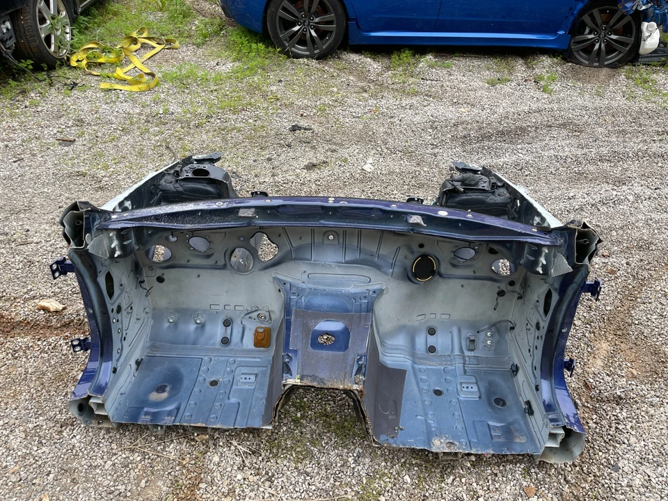 BMW M3 E92 2008 cupé parte delantera y cortafuegos marco riel corte OEM Foto 3 de 4