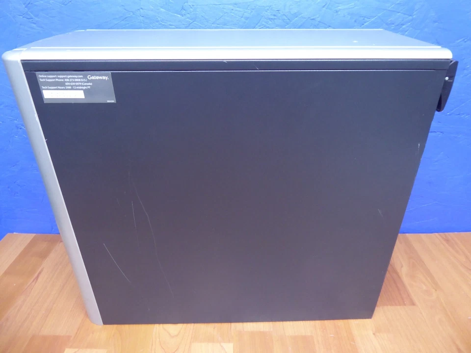 PC TORRE GATEWAY 840GM INTEL PENTIUM D 3,0 GHz 3 GB 80 GB WINDOWS XP PRO CARGADO Foto 4 de 4