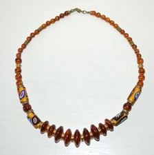 Ancien collier vintage perles verre ambre et métal ethnique hippie 70's