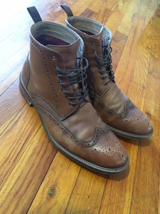 aston grey erane wingtip boot
