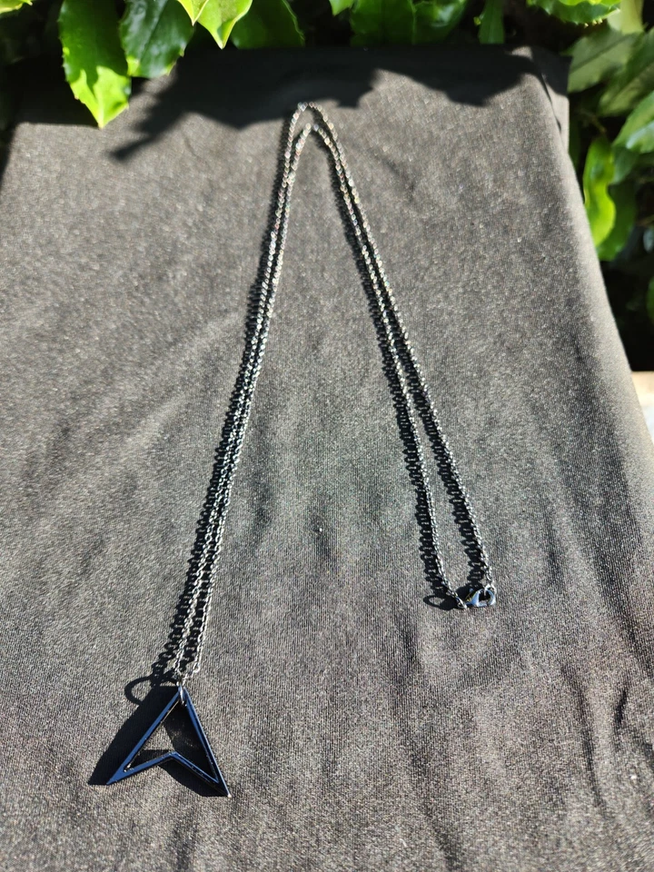 Chain Necklace in Black with a Delta Pendant 32 in Chain for Men Casual Wear - Imagem 2 de 4
