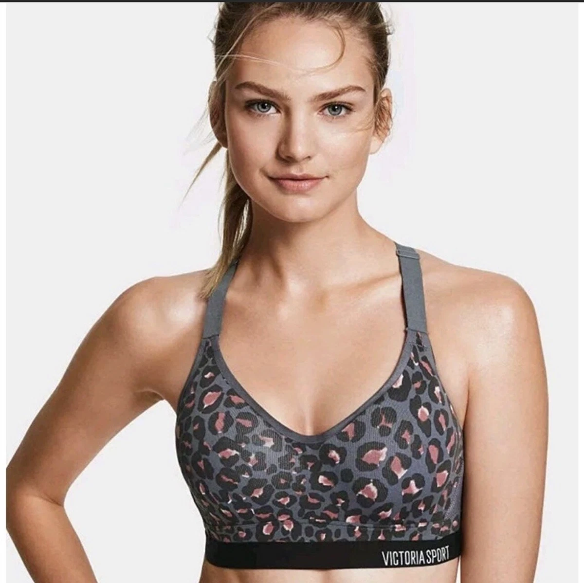 Victoria's Secret VSX Incredible Sports Bra Maximum Support Sz 32DDD. NWT