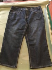 Faded Glory womens size 18 Darkwash Stretch Blue Jean capris NWT