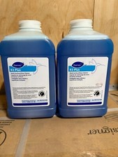 R3 Plus Multi-Surface/Glass Cleaner 2.5 L Bot...