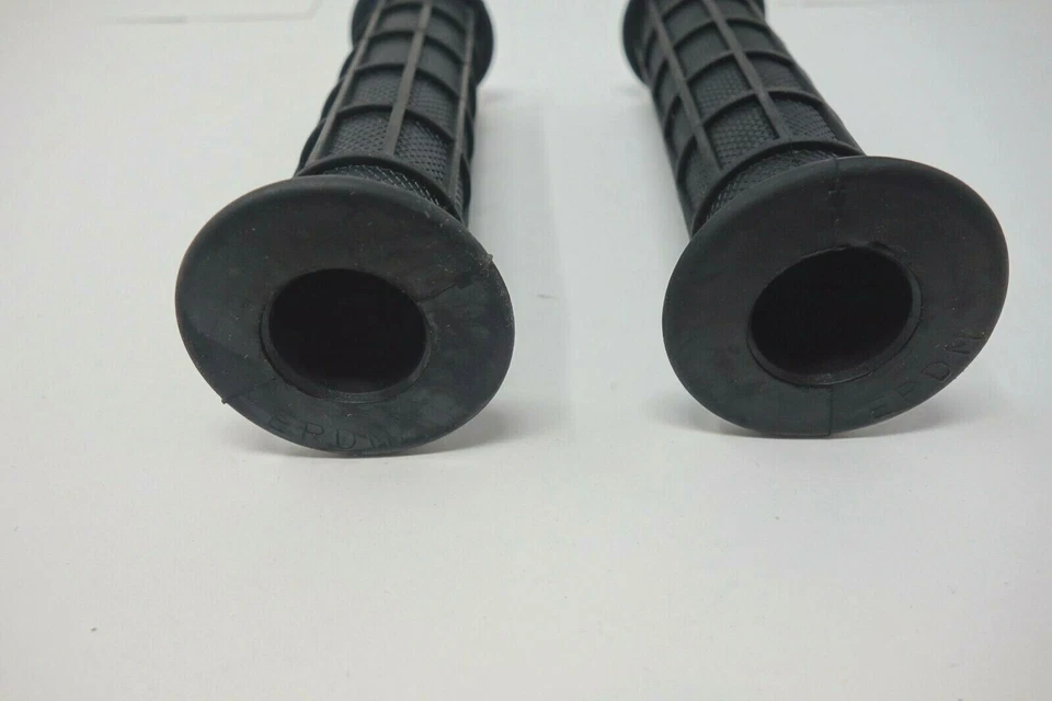 OEM Honda 53165-HP5-600 Handle Grips Rincon 680 650 Rancher 420 Foreman 400 450 - Image 4 of 4