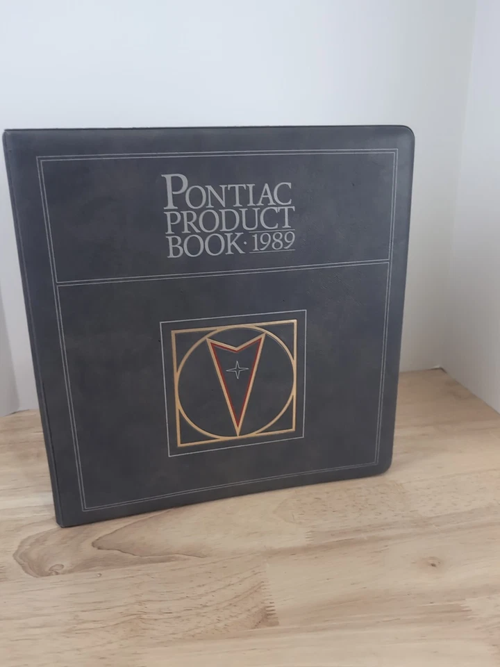 Pontiac 1989 álbum de concesionario libro de información del producto Firebird, Grand Am, guía de datos de datos Foto 2 de 4