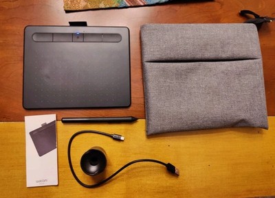 Wacom UCTL4100WLE0 Intuos Small Bluetooth Graphics Tablet - Black