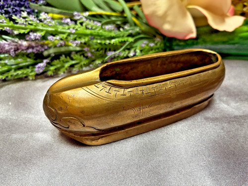 Vintage Antique Chinese Export Miniature Embellished Heavy Brass Slipper Ashtray