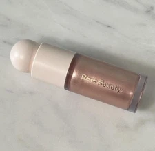 NEW Rare Beauty Positive Light Liquid Luminizer Shade: Mesmerize