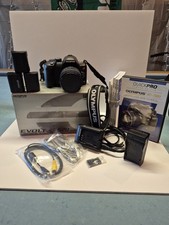 Olympus EVOLT E-520 DSLR Camera with 14-42mm Lens 10MP w/Extra Batterys/chargers