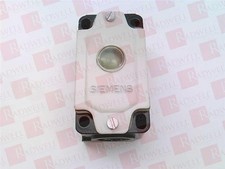 SIEMENS 3SE2120-1AV00-0AF1 / 3SE21201AV000AF1 (NEW IN BOX)