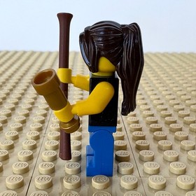 LEGO Pirates 2: Female Pirate, FLINTLOCK, pi101, 6253, SHIPWRECK HIDEOUT, 2009