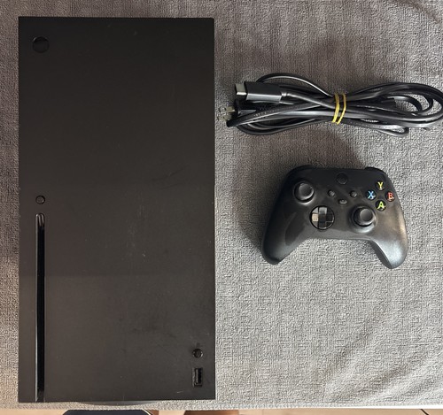 Xbox Series X 1TB Black Console For Parts or Repair (Bad HDMI) Turns on
