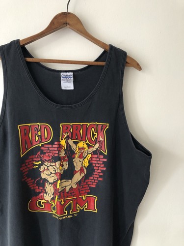 VTG 90s Red Brick Gym East Newark New Jersey Faded Tank Top XL - Picture 3 of 5