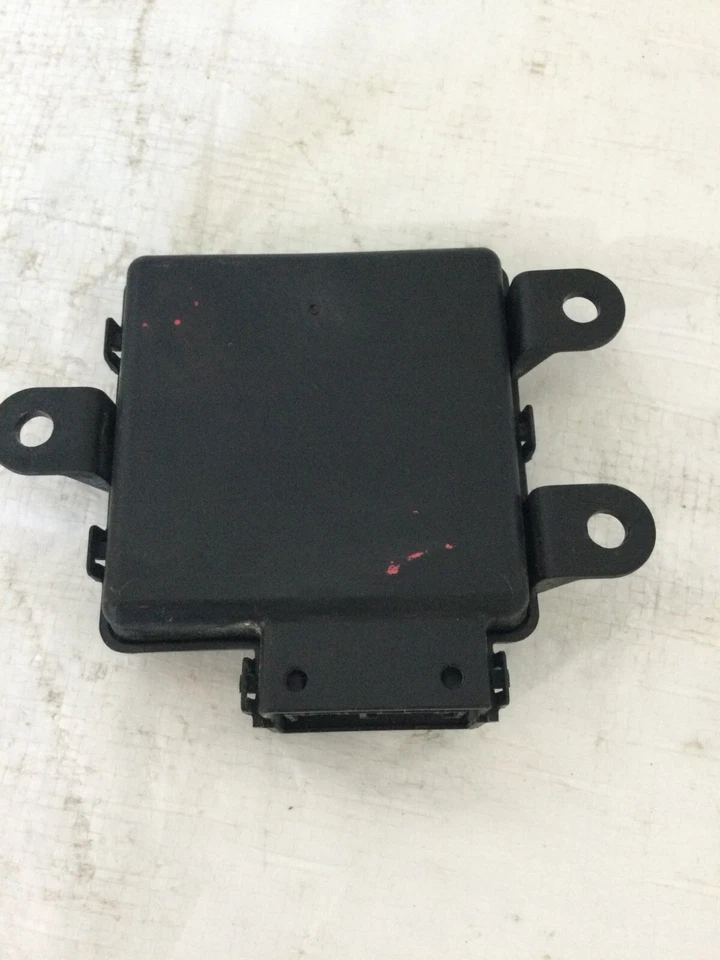 Chevrolet Avalanche 2008 módulo de control de asistencia de estacionamiento OEM 25824443 5,3 L V8 Foto 2 de 4