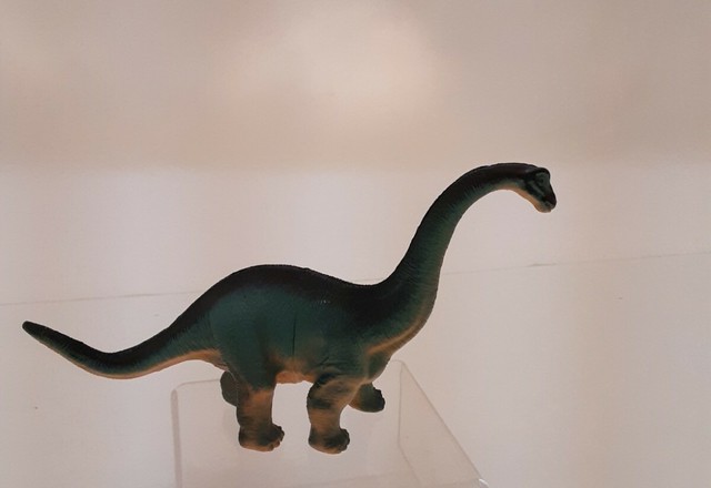 animal planet tub of dinosaurs