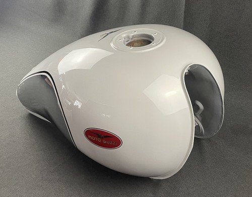 NEW GEN MOTO GUZZI CALIFORNIA EV TOURING 80 1100 2001-2002 FUEL TANK GU03100211 - Picture 2 of 8