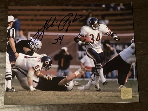 Walter Payton Autograph “BEARS” Signed 8x10 Photo.HOF. With COA