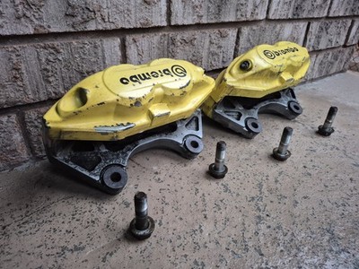 OEM Akebono 4502 Front Brake Calipers Pair 370Z G37 Q50 Q60 M37 350Z G35 BBK