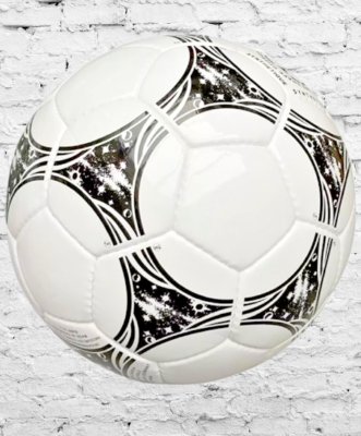 FIFAワールドカップ1994アメリカ大会 公式試合球Adidas NEW Adidas Questra FIFA World Cup 1994 Official Match Football