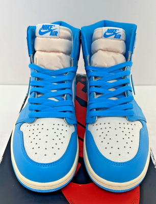 Men's AIR JORDAN 1 Retro High OG UNC Reimagined Shoes DZ5485 402