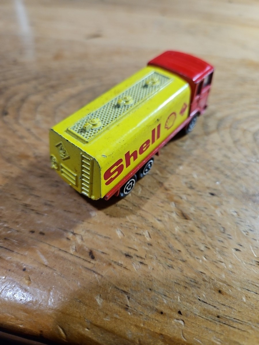 MAJORETTE SERIE 600 pour camion, remorque citerne shell 1/87 HO EUR 10