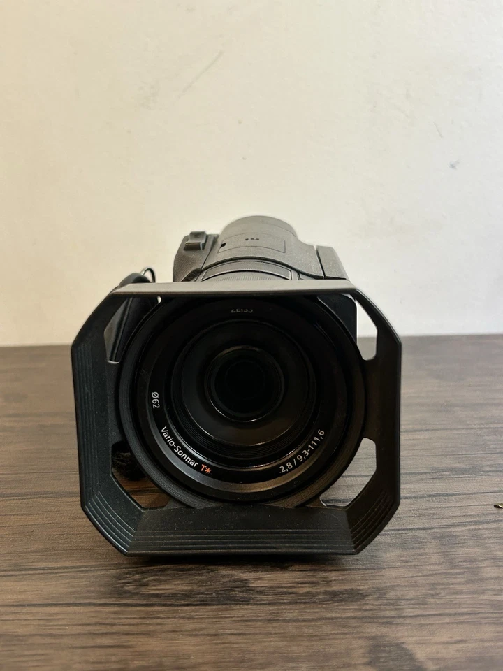 Sony HDR-CX900 Handycam Camcorder - Image 4 of 4