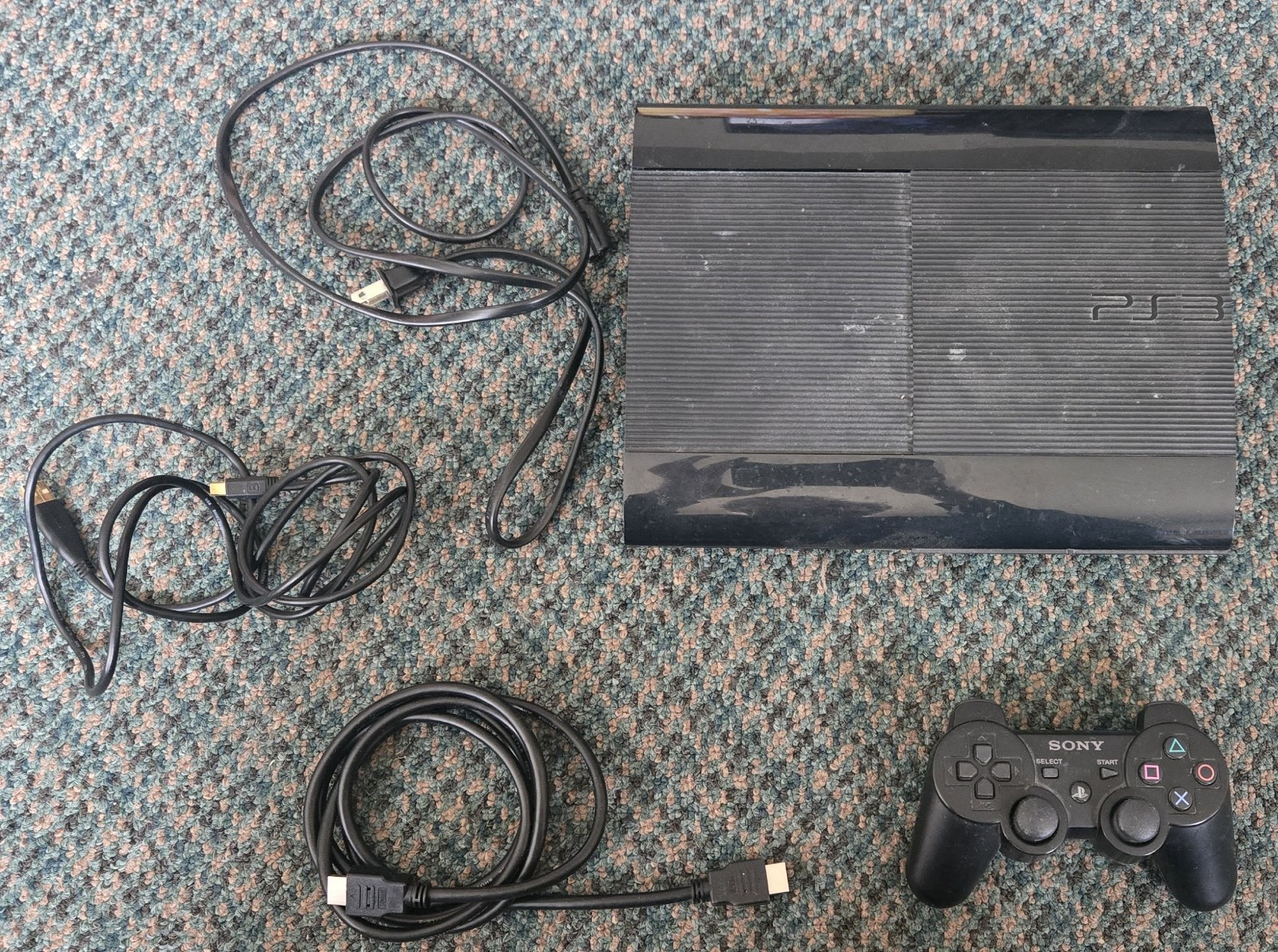 Sony PlayStation 3  PS3 Super Slim Black 500 GB + Controller + Cables (Untested)