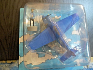 TINTIN EN AVION TINTIN LIVRET SEUL n° 4 - l'hydravion bleu - Hergé EUR