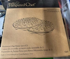 The Pampered Chef #1241 Microwave Chip Maker  Set of 2 New In Box