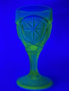 EAPG? Vaseline Uranium UV Reactive Glass CORDIAL Imperial like Mogul? Variant?
