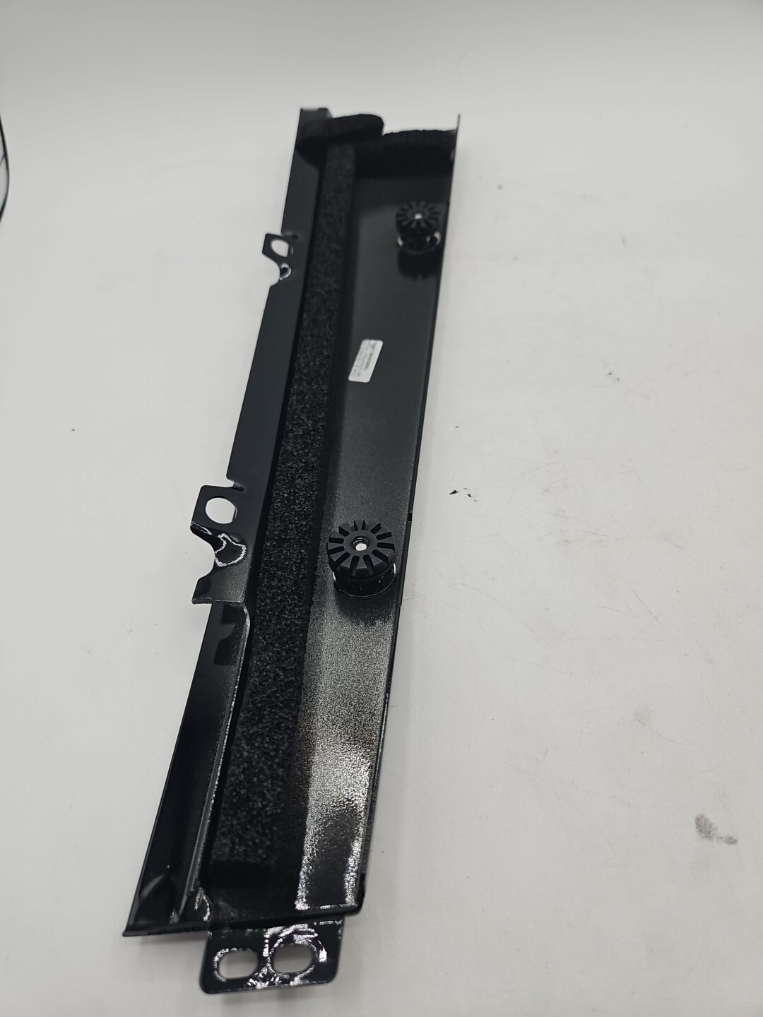 BENTLEY NEW B-PILLAR COVER PLATE (3W5839890J)