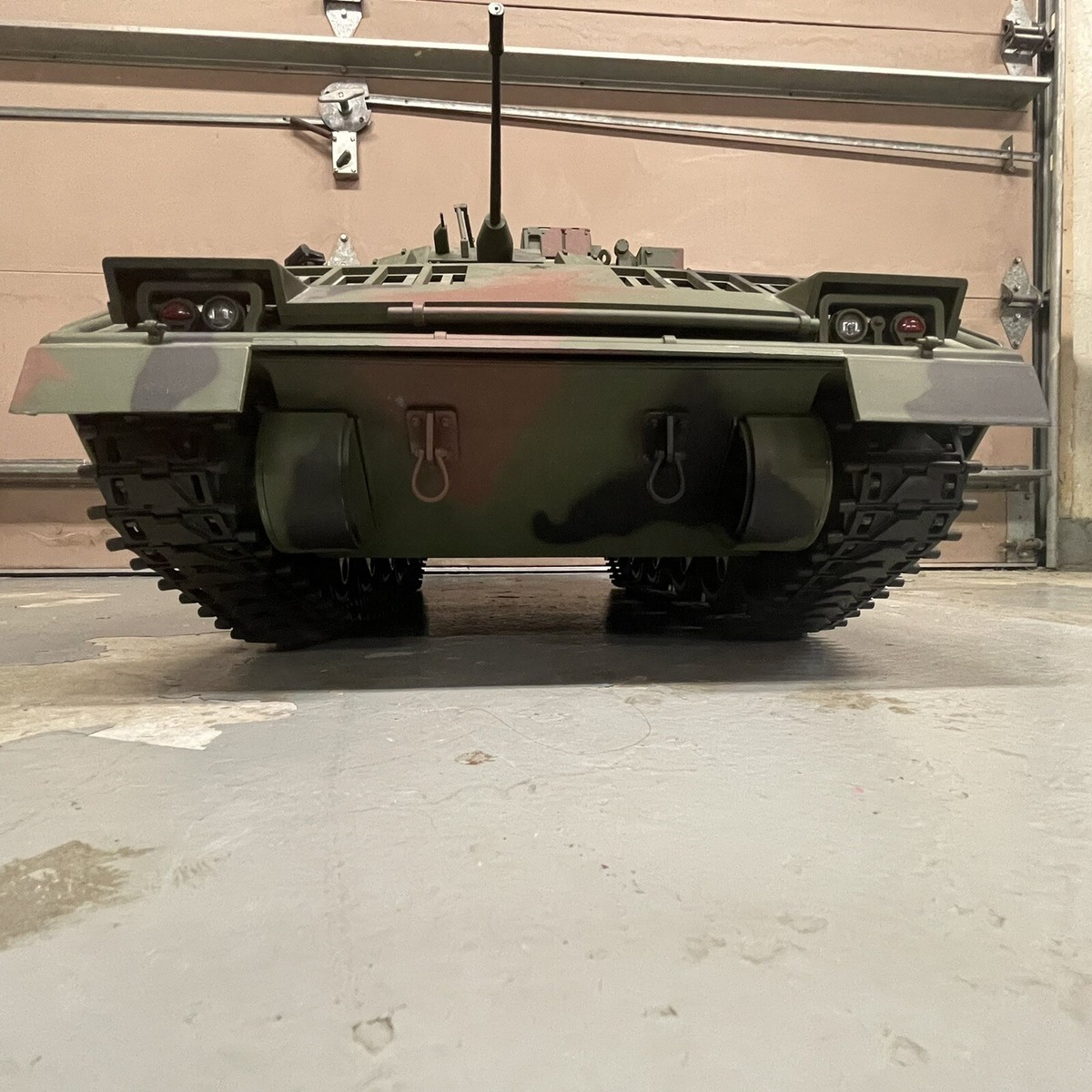 The Ultimate Soldier- M2 Fighting Vehicle 1:6 Figure Kit The Ultimate Soldier- M2 Fighting Vehicle 1:6 Figure Kit