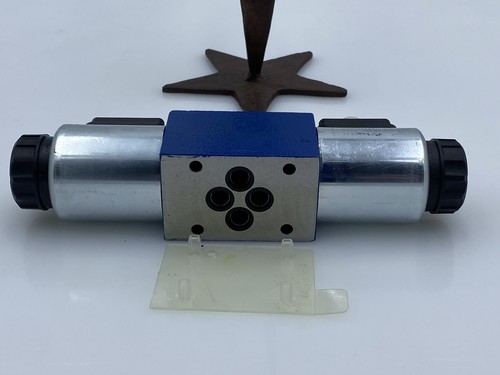 BOSCH REXROTH R901235363 Hydraulic Directional Control Solenoid Valve 24VDC NEW - Picture 11 of 12