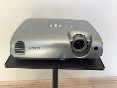 Epson EMP-82 LCD Projector
