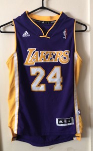 kobe bryant lakers apparel