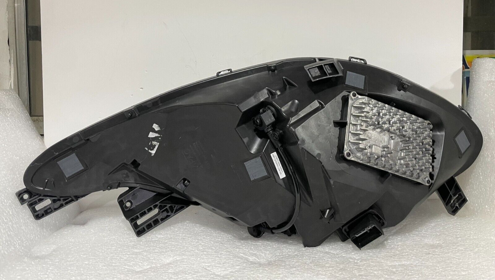 2024 ASTON MARTIN DB12 RIGHT SIDE PASSENGER SIDE LED COMPLETE HEADLIGHT OEM