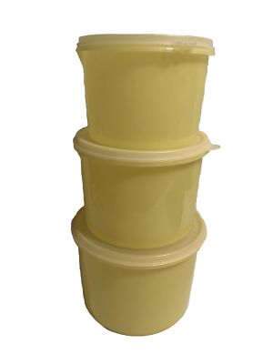 Vintage Tupperware Yellow Nesting Storage Bowls Set of 3 Complete w/Lids