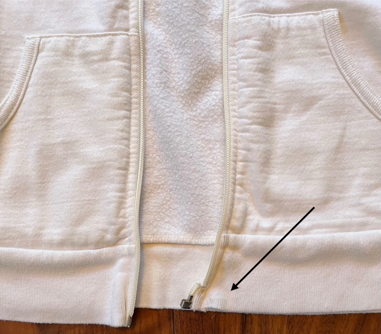 OFF WHITE Camicie Di Bambù 70 30% Cotone Bambù Taglia Med Avorio Donna Felpa con Cappuccio Zip Rotta