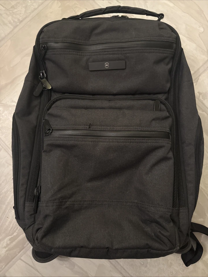 Victorinox 17 Inch Urban Rath Slim Laptop Backpack - Image 2 of 4