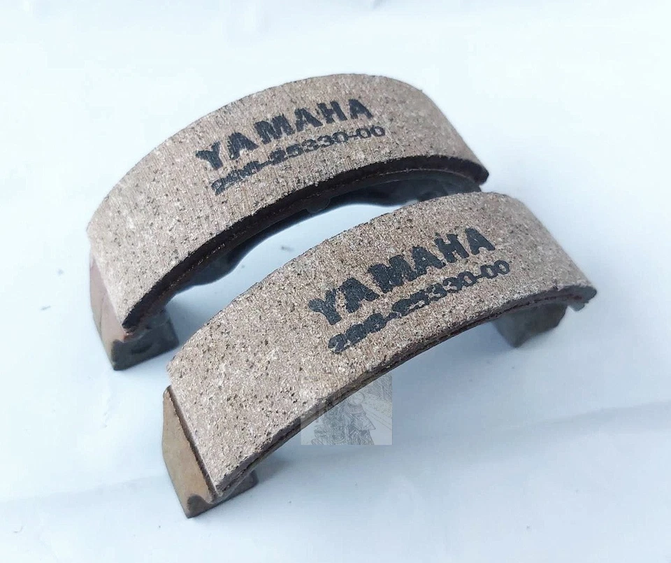 Zapata de freno para Yamaha YL1 YL2 YG1 YG5 YJ1 YJ2 L5T LS3 U7E HS1 JT1 JT2 YB100 nueva Foto 3 de 4