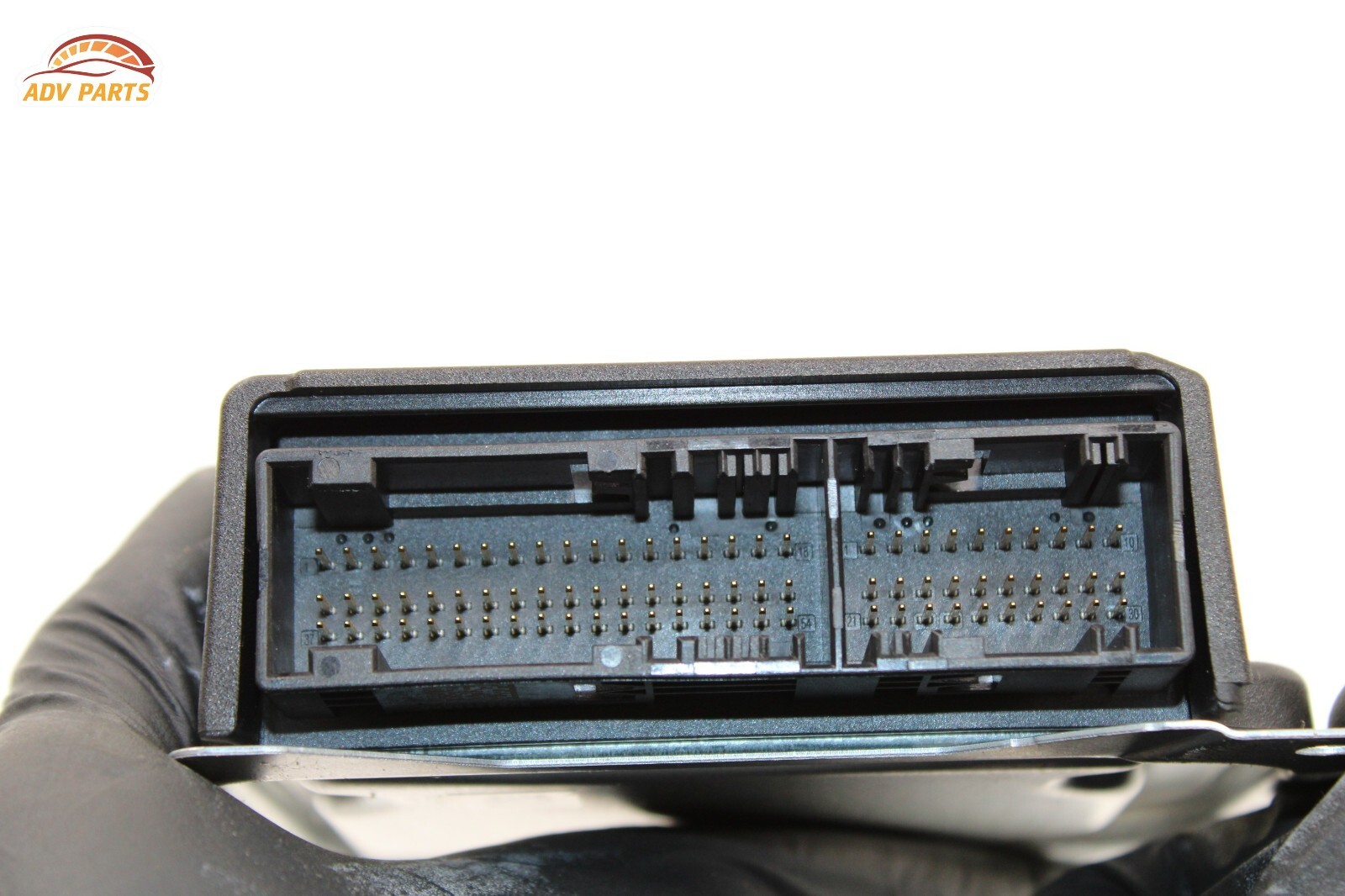 2017 - 2020 MASERATI LEVANTE RESTRAINT DIAGNOSTIC COMPUTER MODULE SRS UNIT OEM