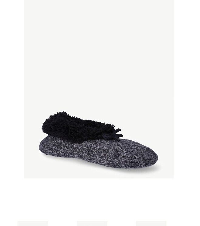2 pair of slipper socks Joyspun black Gray  Stripes & Fuzzy Babba  size 4-10