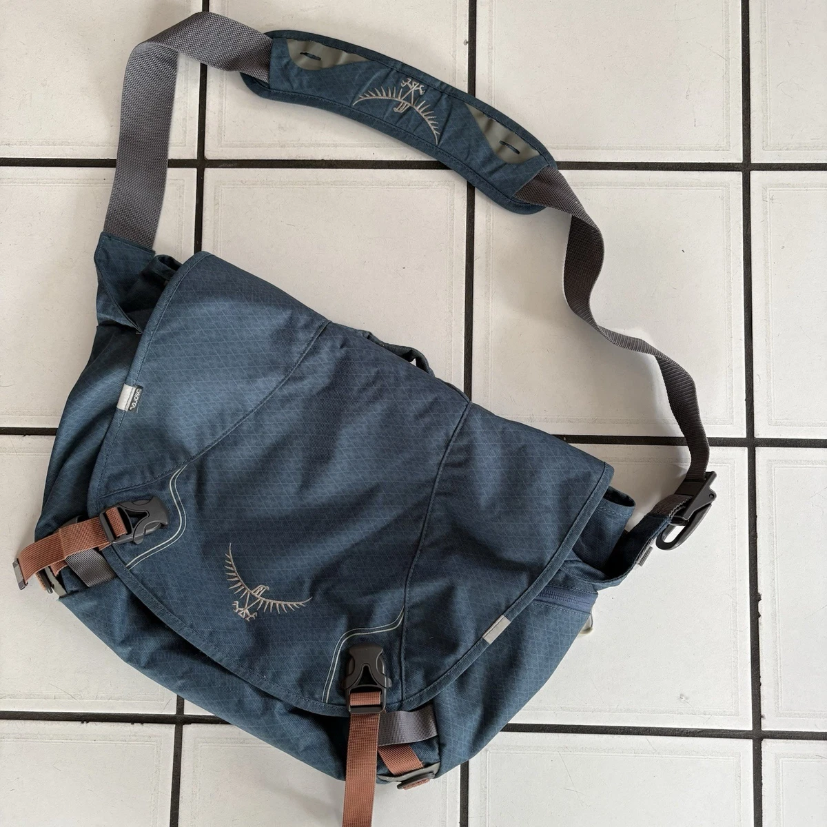 where to buy timbuk2 backpacks Robin Pack Satin Sky - Backpack lined floating pocket protects Color:Solid Raspberry Loungefly All Over Print ACTIVE_to_DRAFT_2026-07-01T20:48:12Z