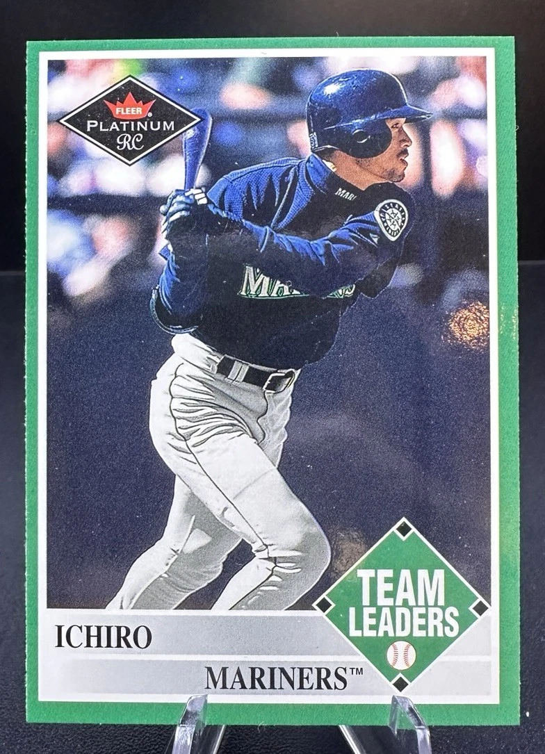 Fleer Ichiro Suzuki Vintageless Baseball Sports Trading Cards